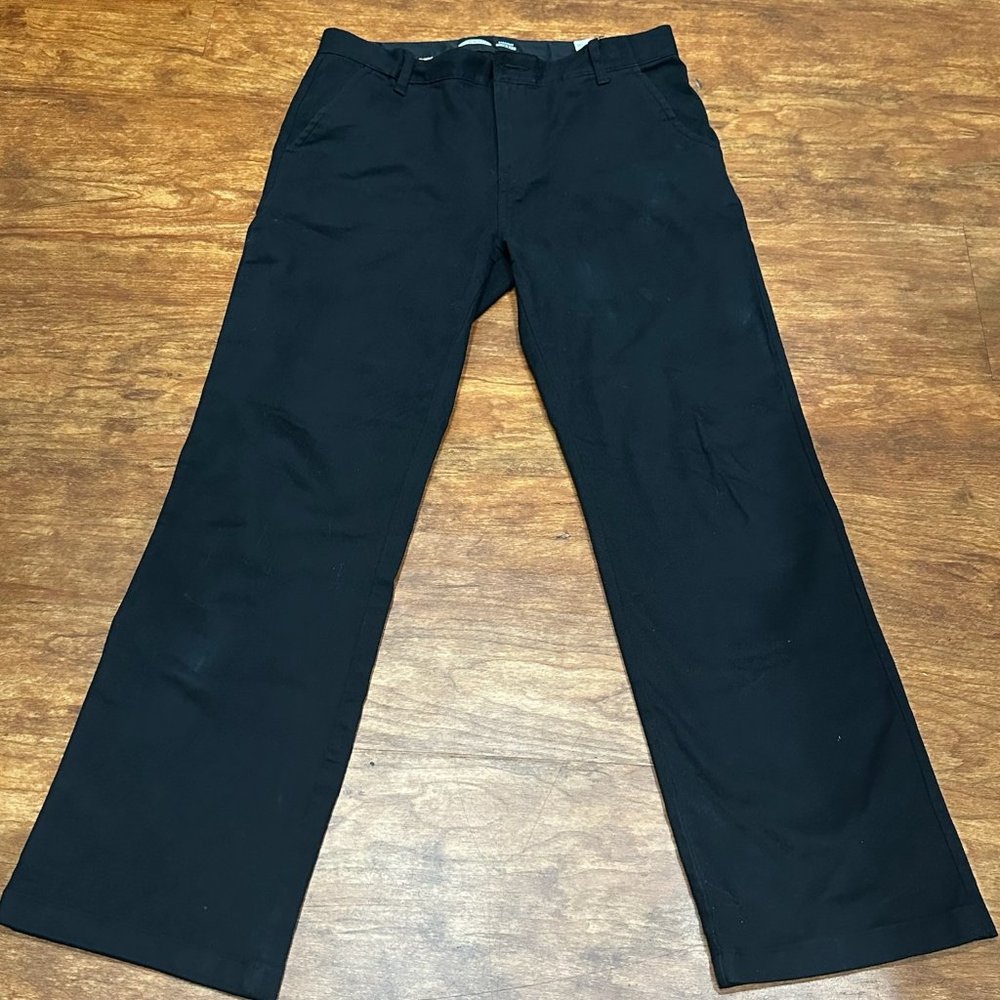 Classic Black Straight Pants for Effortless Versatility!